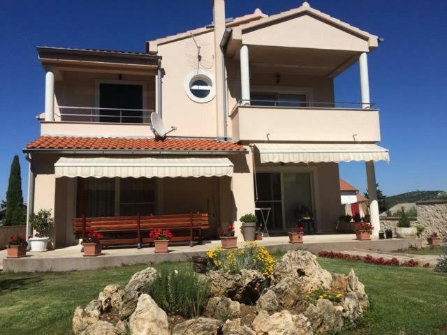 Apartments Nada Betina (Sibenik-Knin) Exterior foto